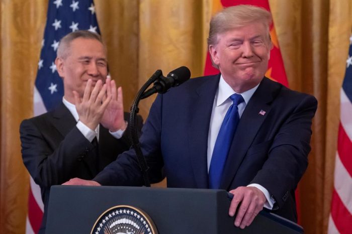 Tregua a la guerra comercial: Trump sella con viceprimer ministro chino la primera fase del acuerdo Tregua a la guerra comercial: Trump sella con viceprimer ministro chino la primera fase del acuerdo