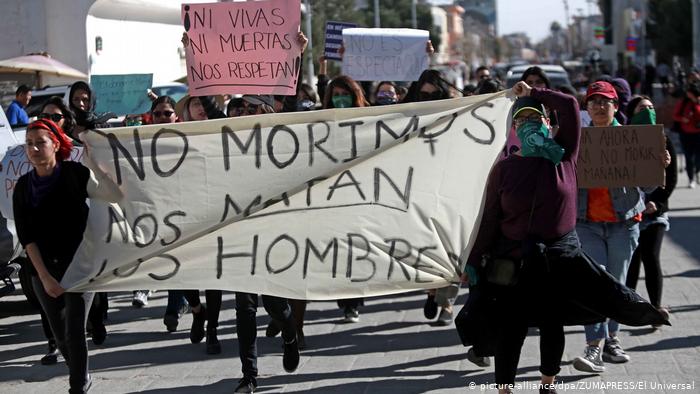 Violencia contra las mujeres en México: ¿hasta cuándo? Violencia contra las mujeres en México: ¿hasta cuándo?