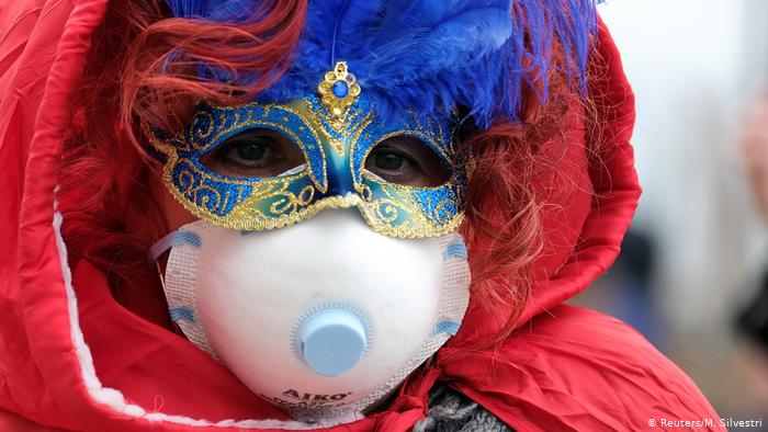 Confirman cinco muertos por coronavirus en Italia, en Irán ya son 12 Confirman cinco muertos por coronavirus en Italia, en Irán ya son 12