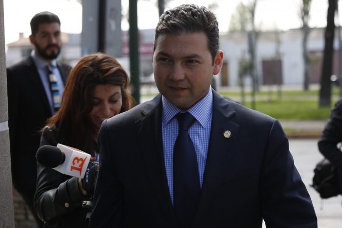 Funcionarias presentan querella contra fiscal regional de Magallanes por apremios ilegítimos durante investigación contra Emiliano Arias Funcionarias presentan querella contra fiscal regional de Magallanes por apremios ilegítimos durante investigación contra Emiliano Arias