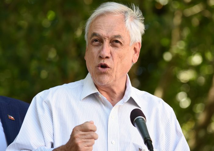 Piñera interrumpe por segunda vez sus vacaciones y viaja a Puerto Montt para reunirse con autoridades locales Piñera interrumpe por segunda vez sus vacaciones y viaja a Puerto Montt para reunirse con autoridades locales
