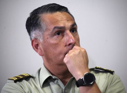 Juzgado autoriza interrogar al general Mario Rozas por querellas asociadas al estallido social