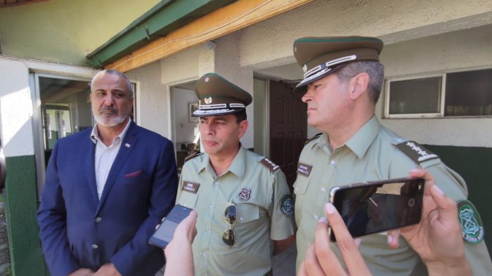 Intendente del Maule condena ataque que sufrió Tenencia Abate Molina de Talca: “No ayudan a la reconciliación, al diálogo, a la paz” Intendente del Maule condena ataque que sufrió Tenencia Abate Molina de Talca: