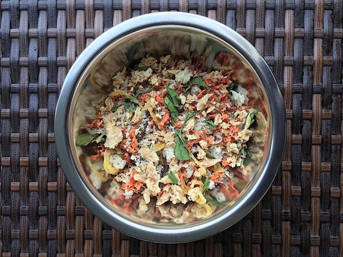 La tendencia de alimentar a los perros de forma saludable La tendencia de alimentar a los perros de forma saludable