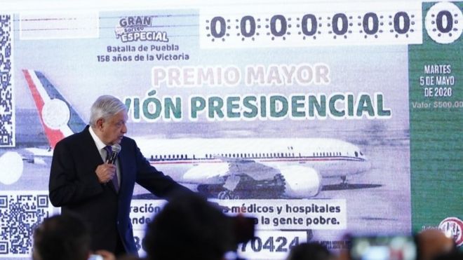 La insólita rifa en México con la que AMLO sorteará el lujoso avión presidencial (aunque el ganador no se lo llevará a su casa)