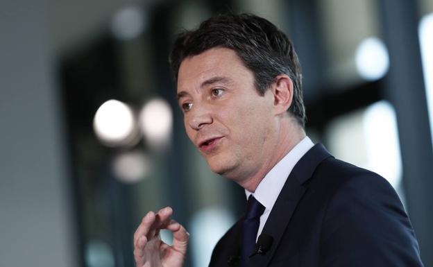 Tras difusión de video sexual: candidato de Macron a la alcaldía de París retira su postulación Tras difusión de video sexual: candidato de Macron a la alcaldía de París retira su postulación