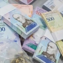 Venezuela recurre a firma rusa para que imprima sus billetes