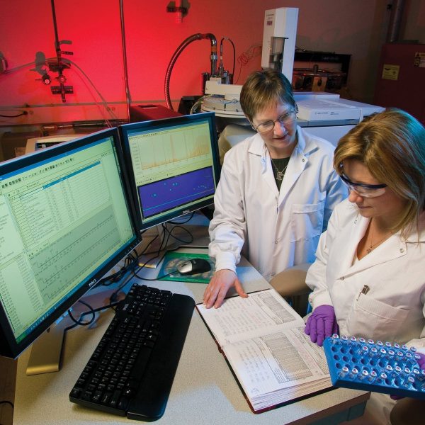 Mi fórmula para que las mujeres no abandonen la ciencia: trabajar 8 horas al día Mi fórmula para que las mujeres no abandonen la ciencia: trabajar 8 horas al día