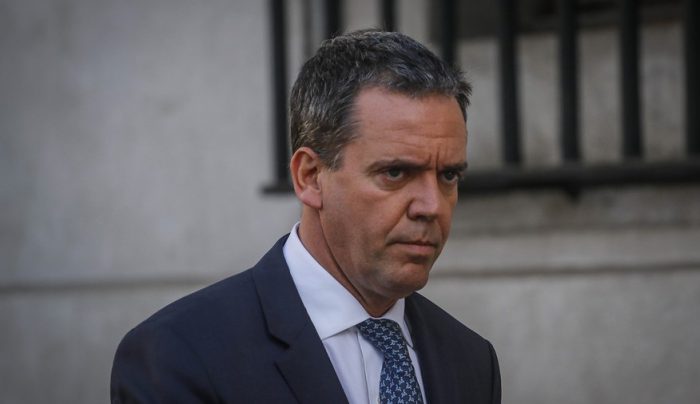 Señal ad portas de votación contra intendente Guevara: senador Harboe dijo que la Cámara Alta «no es buzón de acusaciones constitucionales» Señal ad portas de votación contra intendente Guevara: senador Harboe dijo que la Cámara Alta