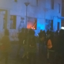 Desconocidos incendian Gobernación Provincial de Llanquihue y atacan a Bomberos que llegaron a combatir el fuego