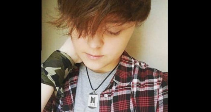 “Ellos hicieron masacre con él”: acoso, bullying y violación grupal habrían sido las motivaciones tras el suicidio de un joven trans según denuncia su madre “Ellos hicieron masacre con él”: acoso, bullying y violación grupal habrían sido las motivaciones tras el suicidio de un joven trans según denuncia su madre