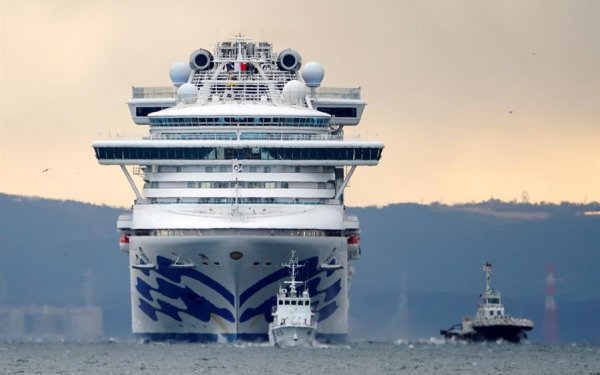 Pesadilla en altamar: cuando el coronavirus se va de crucero Pesadilla en altamar: cuando el coronavirus se va de crucero