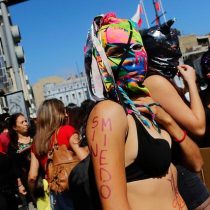 Santiago no es Chile: masivas marchas por el 8M se extienden por todo el país