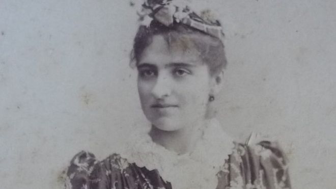 Enriqueta Compte y Riqué: la mujer que revolucionó la enseñanza en América Latina tratando a los niños “como plantas de jardín y no de invernadero” Enriqueta Compte y Riqué: la mujer que revolucionó la enseñanza en América Latina tratando a los niños “como plantas de jardín y no de invernadero”