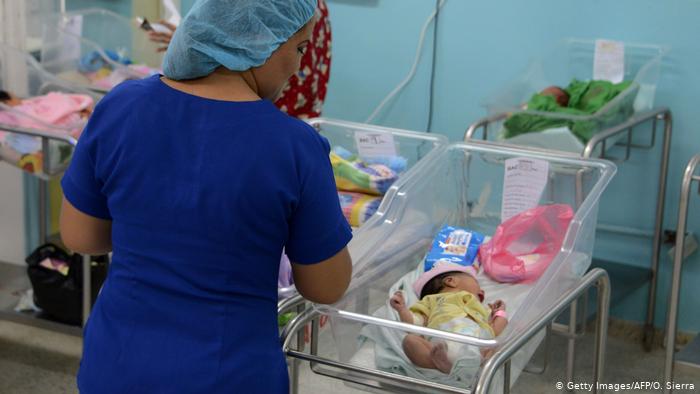 Mujer con COVID-19 da a luz a un bebé sano en Honduras Mujer con COVID-19 da a luz a un bebé sano en Honduras