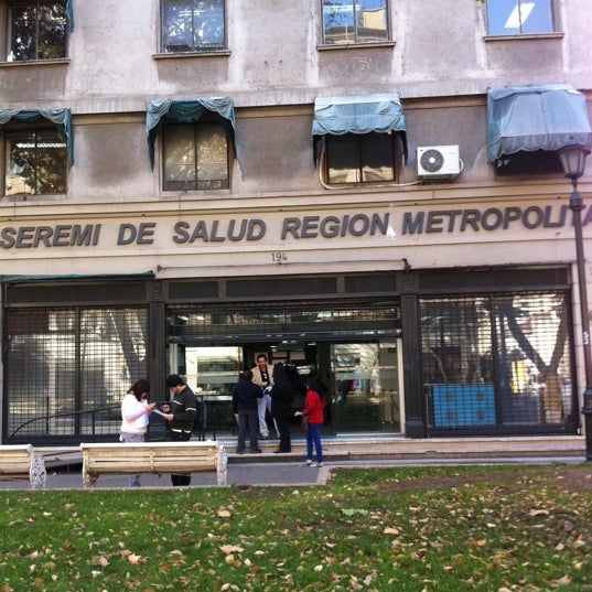 Cortan suministro eléctrico por no pago en oficinas de Seremi de Salud Metropolitano Cortan suministro eléctrico por no pago en oficinas de Seremi de Salud Metropolitano