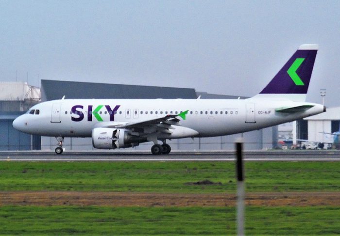 Sky suspende temporalmente sus vuelos entre el 25 de marzo y 30 de abril Sky suspende temporalmente sus vuelos entre el 25 de marzo y 30 de abril