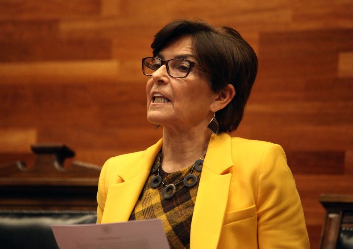 Cobran “facturas” políticas a Brahm: ministro Vásquez la emplaza a renunciar a la presidencia del TC tras denuncias de corrupción Cobran “facturas” políticas a Brahm: ministro Vásquez la emplaza a renunciar a la presidencia del TC tras denuncias de corrupción