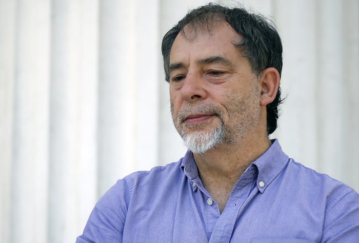 Senador Guido Girardi pide “campaña” para fortalecer uso de residencias sanitarias Senador Guido Girardi pide