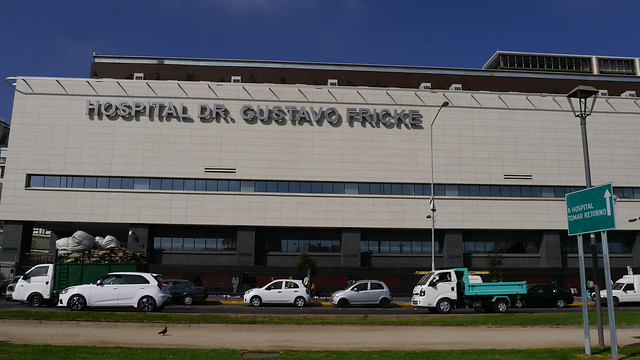 Hospital Gustavo Fricke de Viña del Mar confirmó que funcionario dio positivo al examen de COVID-19 Hospital Gustavo Fricke de Viña del Mar confirmó que funcionario dio positivo al examen de COVID-19