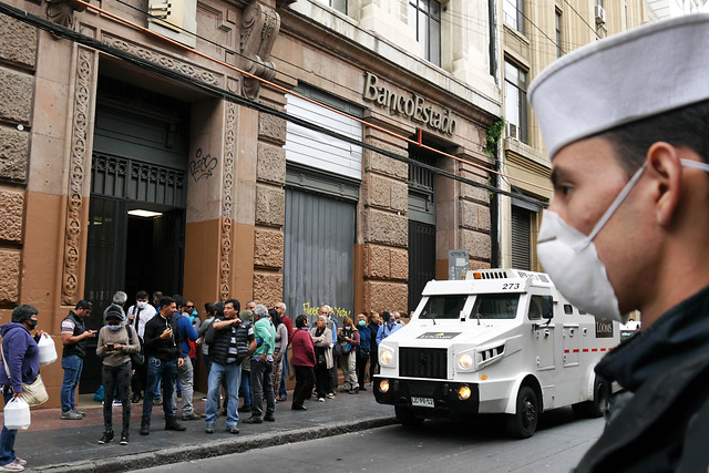CMF y sus medidas ante la emergencia por el coronavirus: se aprobó la postergación de cuotas de pago de los créditos hipotecarios CMF y sus medidas ante la emergencia por el coronavirus: se aprobó la postergación de cuotas de pago de los créditos hipotecarios