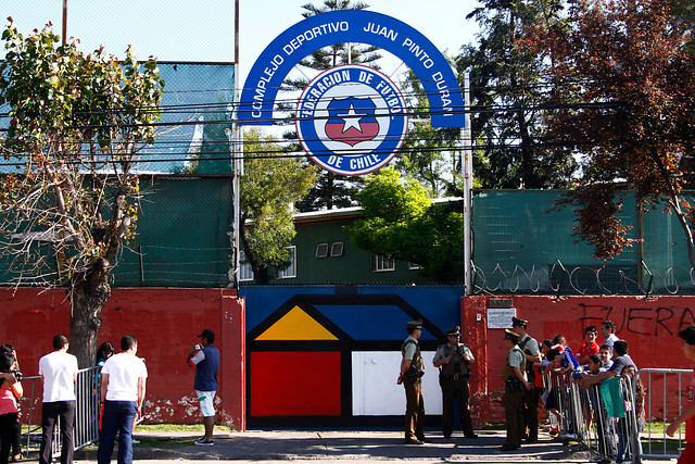 Complejo Deportivo Juan Pinto Durán es ofrecido para ayudar a enfrentar la crisis sanitaria por el COVID-19 Complejo Deportivo Juan Pinto Durán es ofrecido para ayudar a enfrentar la crisis sanitaria por el COVID-19