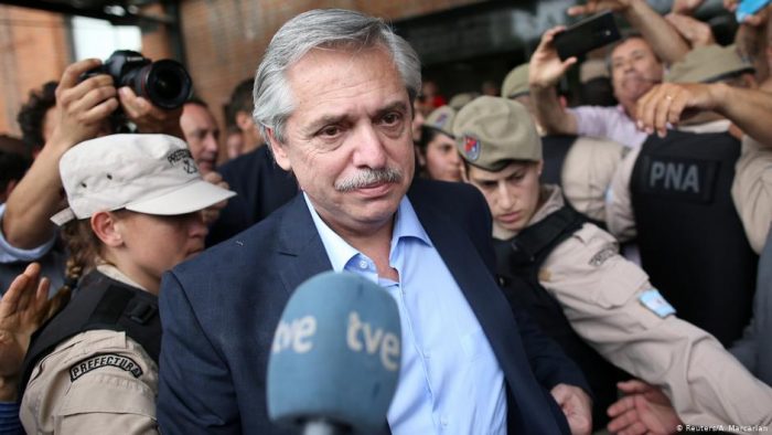 Argentina autoriza reestructurar US$ 68.842 millones de deuda pública Argentina autoriza reestructurar US$ 68.842 millones de deuda pública