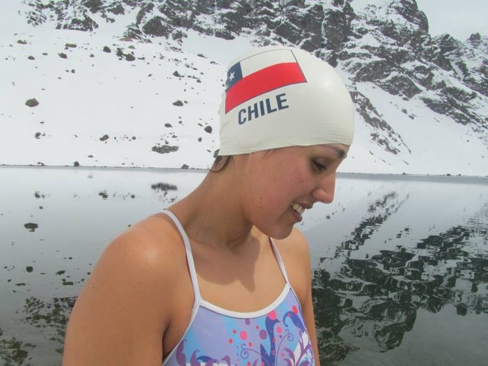 “Sirena de hielo”: Bárbara Hernández es la primera mujer en cruzar nadando el Canal Beagle “Sirena de hielo”: Bárbara Hernández es la primera mujer en cruzar nadando el Canal Beagle