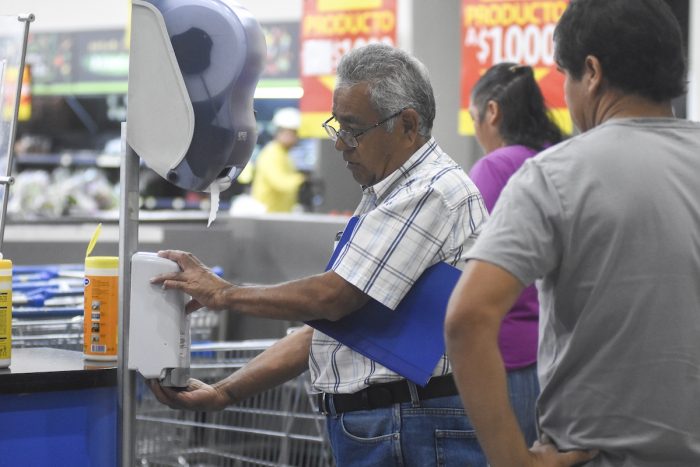 Walmart Chile limita compra de productos de limpieza y refuerza llamado a abastecimiento responsable Walmart Chile limita compra de productos de limpieza y refuerza llamado a abastecimiento responsable