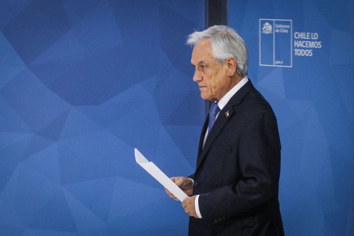 Sin margen de error: los altos costos políticos para La Moneda si llega a tambalear el plebiscito del 26 de abril Sin margen de error: los altos costos políticos para La Moneda si llega a tambalear el plebiscito del 26 de abril