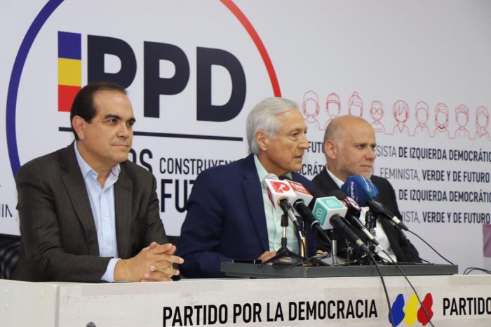 Heraldo Muñoz: La campaña del “rechazo para reformar” es un engaño de la derecha Heraldo Muñoz: La campaña del “rechazo para reformar” es un engaño de la derecha