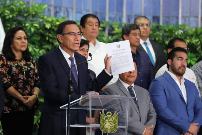 Perú afronta un complicado primer día de “inmovilización nacional” por coronavirus Perú afronta un complicado primer día de “inmovilización nacional” por coronavirus