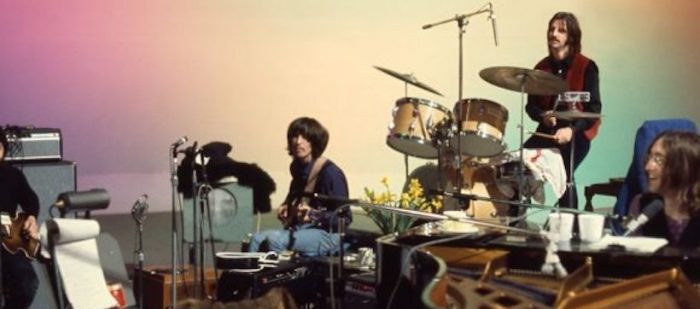 Peter Jackson junto a Disney anuncian fecha de estreno del documental sobre el final de The Beatles Peter Jackson junto a Disney anuncian fecha de estreno del documental sobre el final de The Beatles