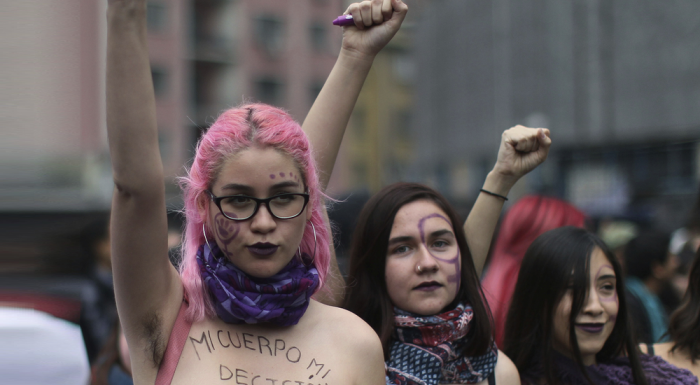 Marchar hacia una democracia feminista Marchar hacia una democracia feminista