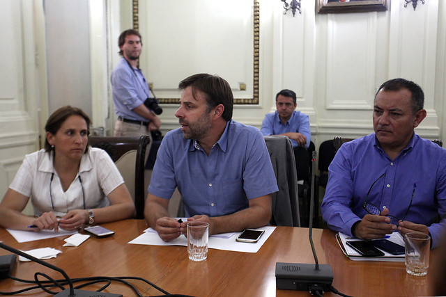 Alcaldesa de Peñalolén pide tomar medidas urgentes frente a la especulación: «Esto también es un saqueo» Alcaldesa de Peñalolén pide tomar medidas urgentes frente a la especulación: