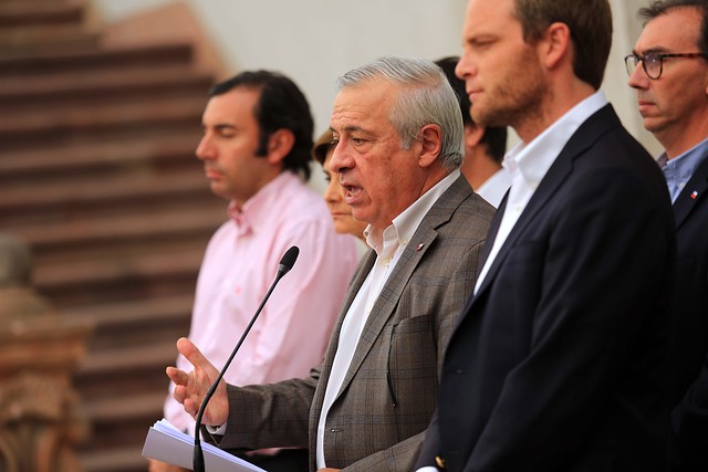 Encuesta Activa: 57,4% considera que el Gobierno no ha entregado información muy clara frente al coronavirus Encuesta Activa: 57,4% considera que el Gobierno no ha entregado información muy clara frente al coronavirus