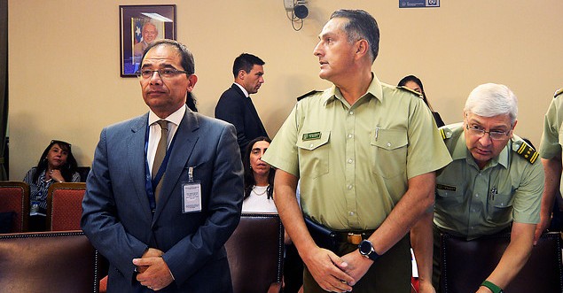 Micco emplaza al general Rozas: “Un carabinero involucrado en violaciones a los DDHH no debe seguir cumpliendo funciones operativas en la calle” Micco emplaza al general Rozas: “Un carabinero involucrado en violaciones a los DDHH no debe seguir cumpliendo funciones operativas en la calle”