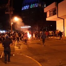 Celebración de la Noche Valdiviana terminó con disturbios y diez personas detenidas