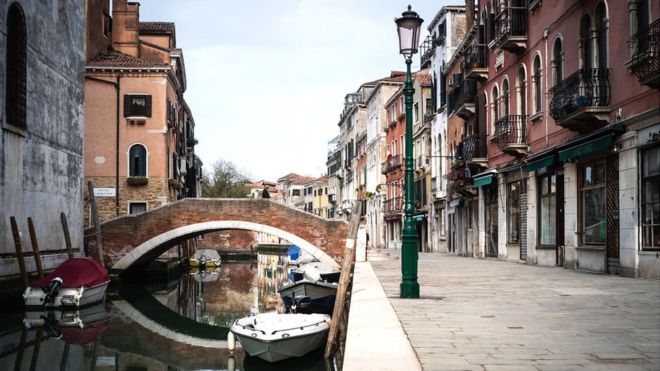 “Solo en el sector hotelero tenemos 10.000 personas desocupadas, parcialmente despedidas o en paro”: el drama de Venecia sin los turistas