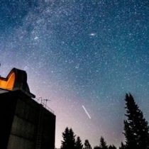 El experimento que da pistas sobre uno de los mayores enigmas cósmicos: por qué en el Universo hay más materia que antimateria