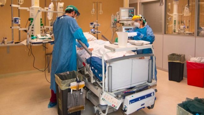 Coronavirus: las teorías de por qué covid-19 puede llegar a causar la muerte de pacientes jóvenes y aparentemente sanos Coronavirus: las teorías de por qué covid-19 puede llegar a causar la muerte de pacientes jóvenes y aparentemente sanos