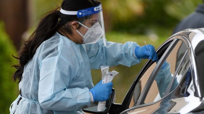 Coronavirus: qué es el “pasaporte o carné de inmunidad” de covid-19 y por qué genera polémica Coronavirus: qué es el