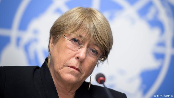 Bachelet denuncia restricciones a periodistas durante la pandemia de COVID-19 Bachelet denuncia restricciones a periodistas durante la pandemia de COVID-19