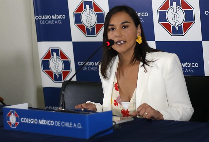 Efecto Covid-19: Izkia Siches espera que el retorno a clases se pueda dar en “el segundo semestre” Efecto Covid-19: Izkia Siches espera que el retorno a clases se pueda dar en
