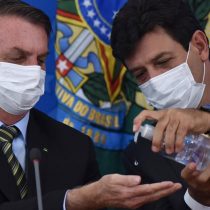 Bolsonaro da positivo por coronavirus y se trata con cloroquina
