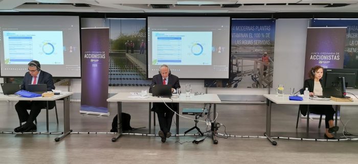 Aguas Andinas destaca la continuidad operacional en medio de crisis sanitaria y escasez hídrica Aguas Andinas destaca la continuidad operacional en medio de crisis sanitaria y escasez hídrica