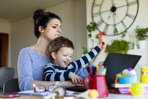 Teletrabajo y conciliación: el estrés se ceba con las mujeres Teletrabajo y conciliación: el estrés se ceba con las mujeres