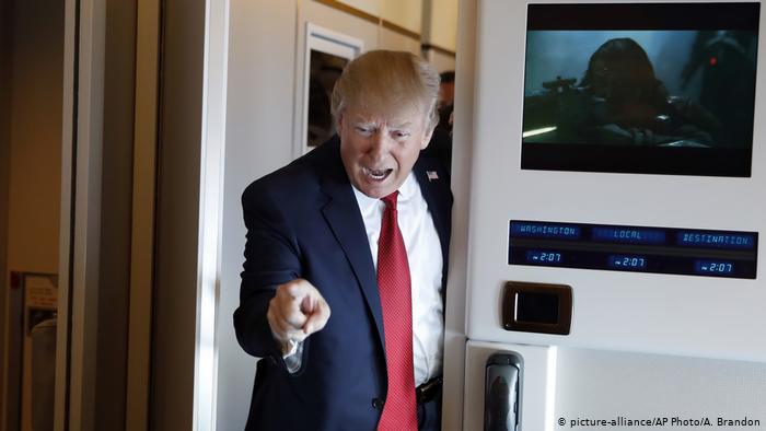 Trump amenaza con «regular» o incluso «cerrar» redes sociales Trump amenaza con