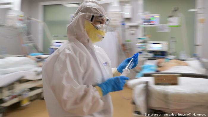 OMS considera «especulativas» declaraciones de EE.UU. sobre origen del coronavirus OMS considera
