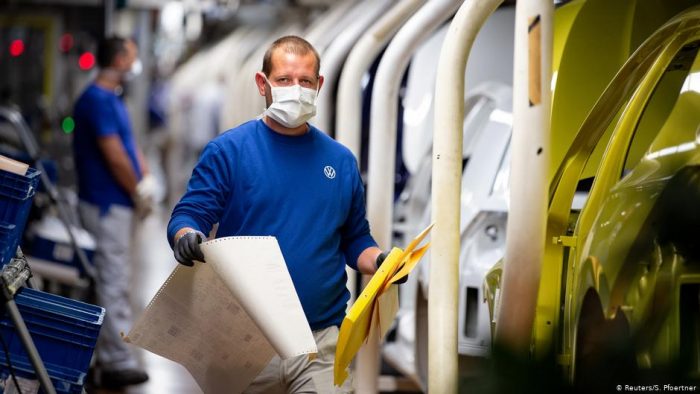 Alemania sufre la peor contracción económica en más de una década Alemania sufre la peor contracción económica en más de una década